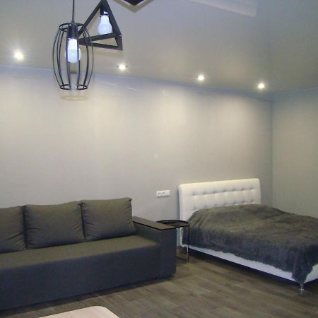 Квартира Студия В Центре Чернигова Wi-Fi Buitenkant foto